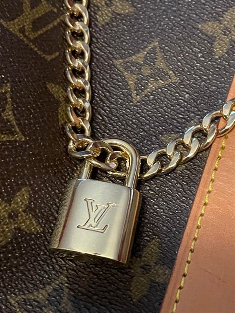 louis vuitton lock codes.